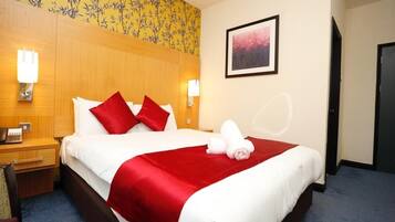 Deluxe Double Room | Soundproofing, iron/ironing board, free WiFi