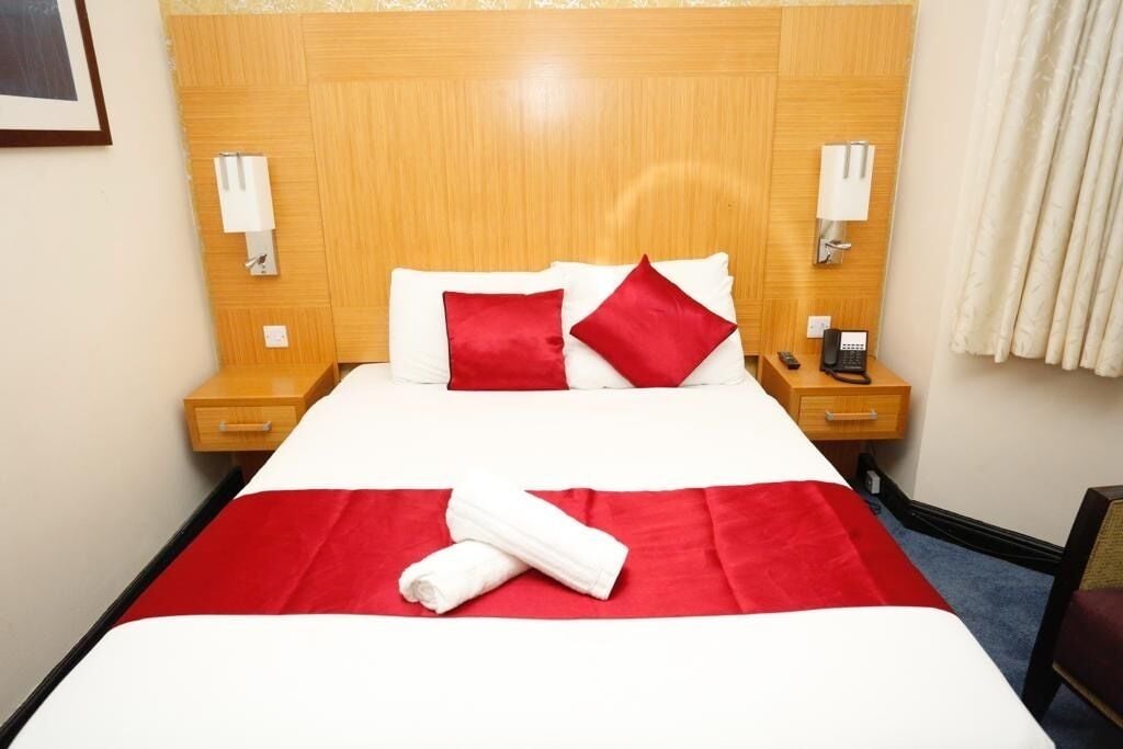 deluxe double room | 1 bedroom, soundproofing, iron/ironing board, free wifi