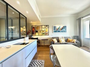 Interior - Gallia Park (Cannes)