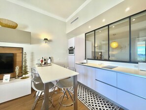 Dining - Gallia Park (Cannes)