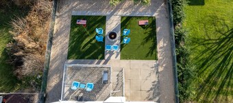3 Story Beach Waterview, 3 KING bed, golf putting green!