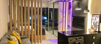 Luxurious studio 13 mins to downtown - few steps to great foods, cafes, shops