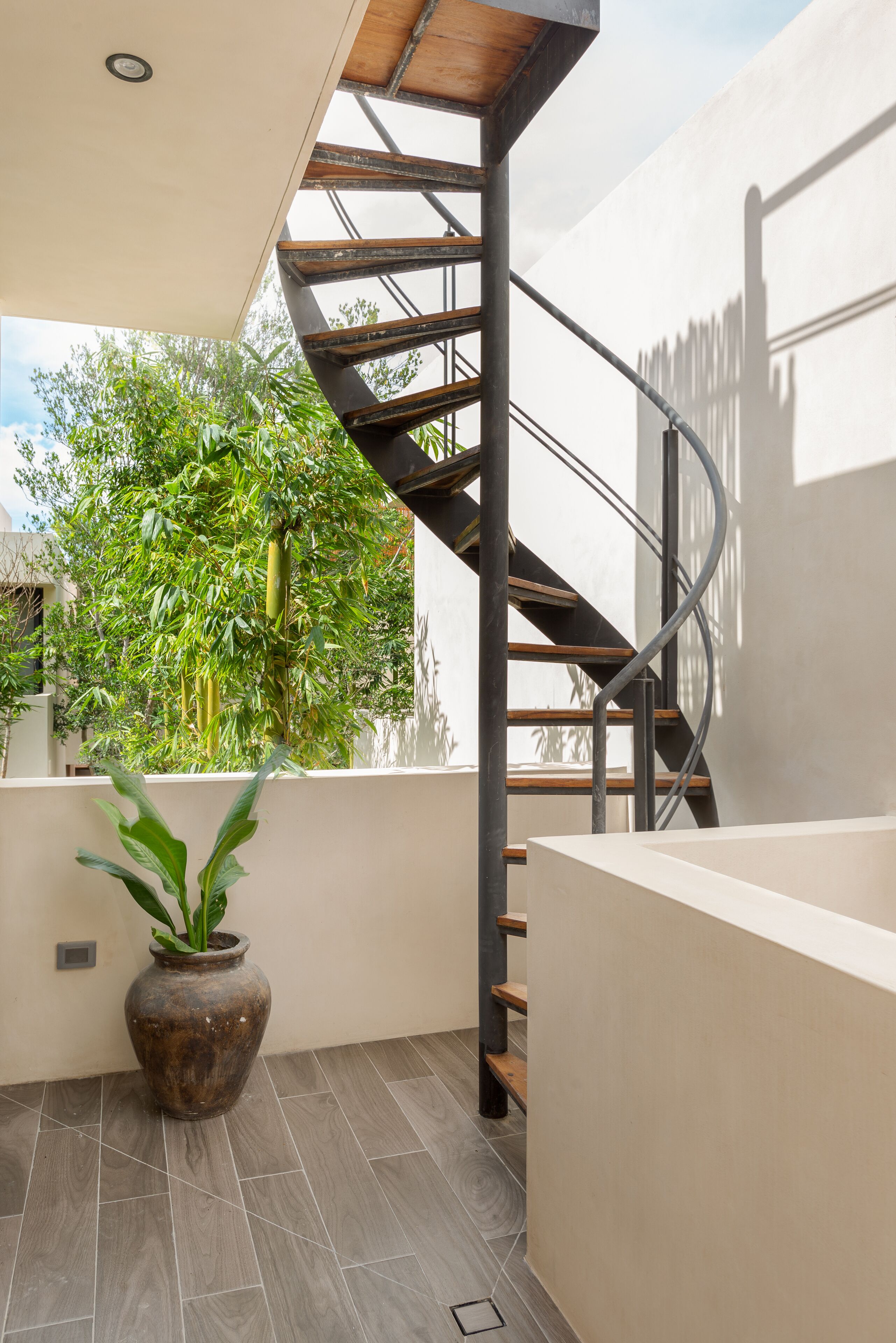 Biệt thự Cao cấp | Ban công