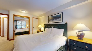 1 bedroom, iron/ironing board, Internet, bed sheets