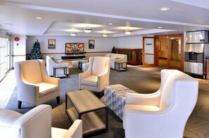 Interior - Aspens On Blackcomb ski in ski out, hot tub, pool (Whistler)