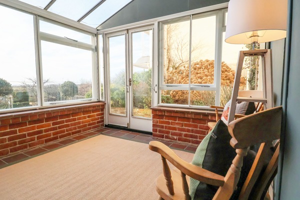 Cottage | Interior