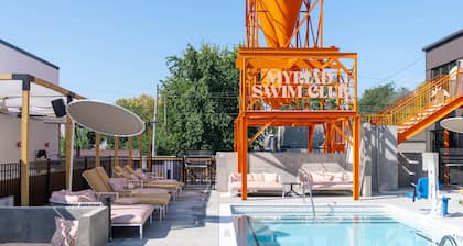 The Myriad Hotel Louisville, Tapestry Collection by Hilton