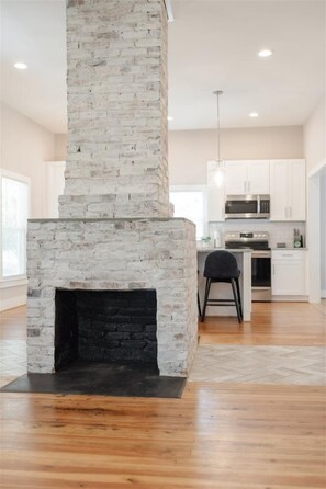 House (Smith, 13) | Exterior - Smith, 13 (Greenville)