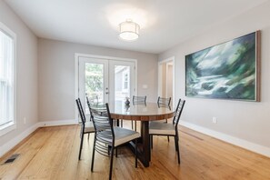 House (Smith, 13) | Exterior - Smith, 13 (Greenville)