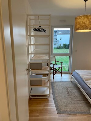1 Schlafzimmer, schallisolierte Zimmer, Bügeleisen/Bügelbrett