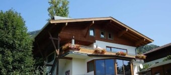 Großes Garten App 160m2 8 Personen, Haus Stefin, Zell am See