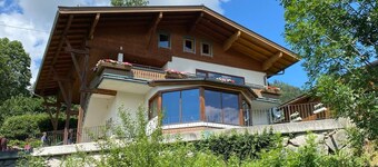 Private apartment 220m2 8 to 15 persons, Haus Stefin, Zell am See
