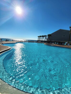 Innenpool, beheizter Pool