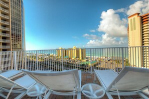 Property grounds - On the most private end of the building, accessible and gorgeous! (Panama City Beach)