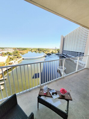 Property grounds - Laketown Perfection, Unit 736! Just Remodeled, Great Amenities! (Panama City Beach)