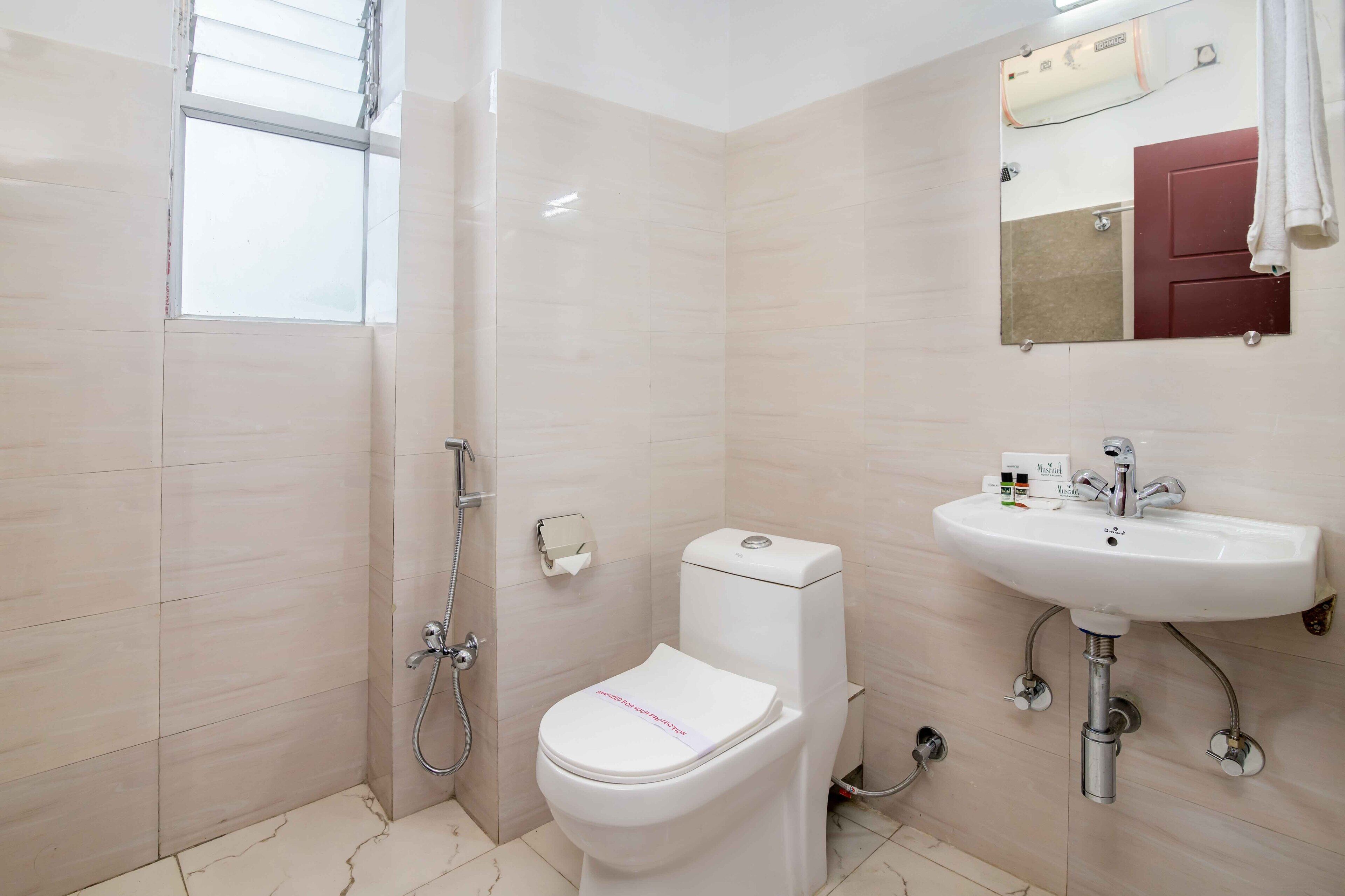 Panoramic Double Room | Bathroom