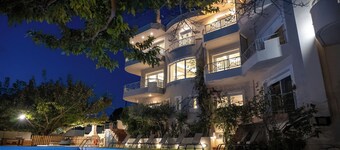 Villa Bijoux SeaView pool & bbq