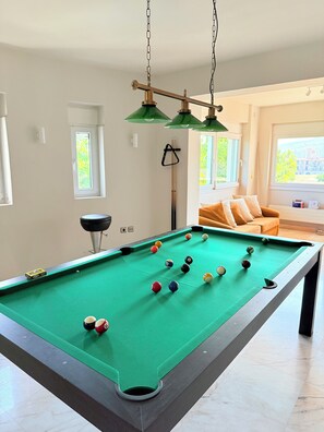 Game room