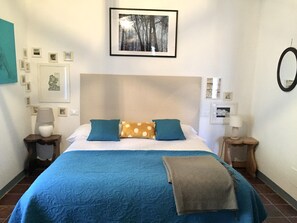 1 室のベッドルーム、アイロン / アイロン台、旅行用ベビーベッド、WiFi (無料)