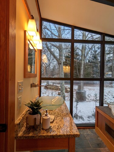 Upscale, Quiet & Private, Easily Accessible