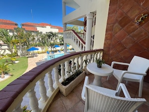 Terrace/patio - 2br at Royal Residence • Cabarete • Pool • Parking (Cabarete)