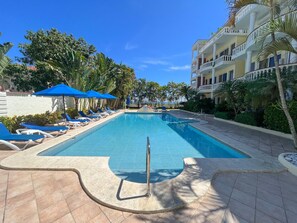 Outdoor pool - 2br at Royal Residence • Cabarete • Pool • Parking (Cabarete)
