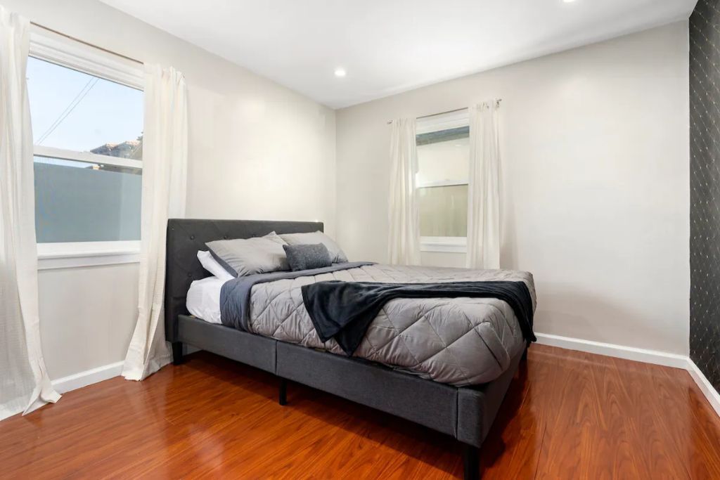 3 bedrooms, free WiFi, bed sheets