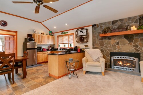 Phoenix Lodge: ATV Accessible Roads!