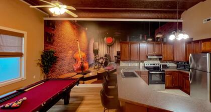Jazz Club Themed Downtown Sandusky
