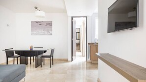 Interior - Charming Pet-Friendly Apartment near Parque España Condesa Residence 104 (Ciudad de México)