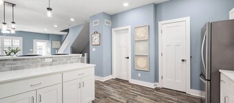 Beach Paradise X-NEW, Luxury Townhouse with POOL, Garage !!PRIME BOARDWALK!!