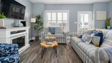 Smart TV, fireplace, video games, books