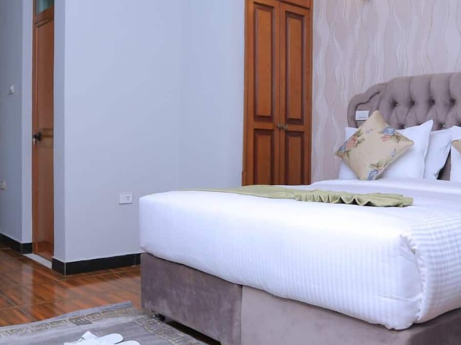 Double Room | Free WiFi