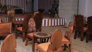 Imej tidak diklasifikasikan, 3 daripada 7, butang