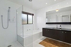 Bathtub, hair dryer
