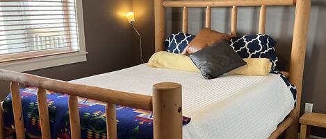 1 bedroom, desk, iron/ironing board, free WiFi