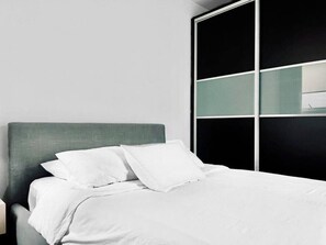 1 Schlafzimmer, Schreibtisch, Bügeleisen/Bügelbrett, kostenloses WLAN