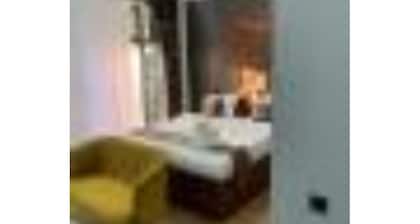King Suite with Balcony 22