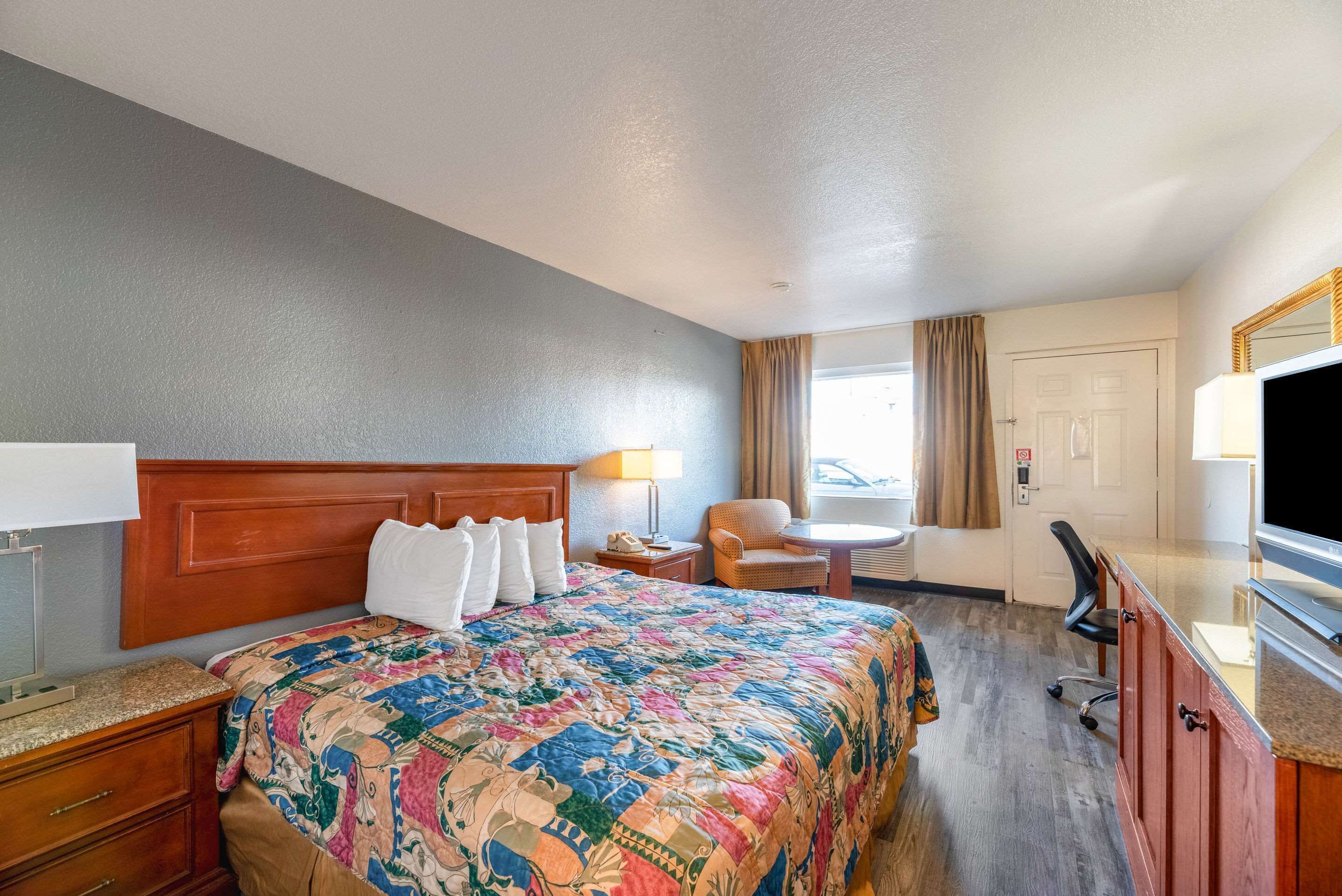 Foto - Econo Lodge Phoenix North I-17