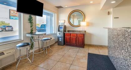 Econo Lodge Phoenix North I-17