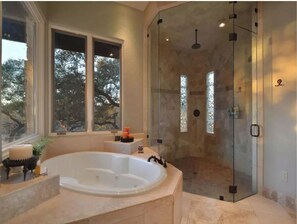 Shower, jetted tub, towels, toilet paper - Lake Travis Waterfront, Pool, Pool Table, Shuffleboard, Floating Boat Dock (Marble Falls)
