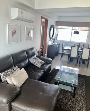 Smart TV - beautiful view of the sea and the entire city. (Cartagena de Indias)