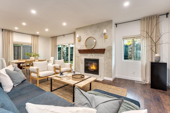 Smart TV, fireplace, books