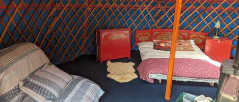 1 soveværelse, sengetøj