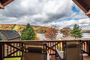 House (3 Bedrooms) | Property amenity - Mountains View by Taylor Made Deep Creek (McHenry)