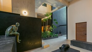 Sitteområde i lobbyen