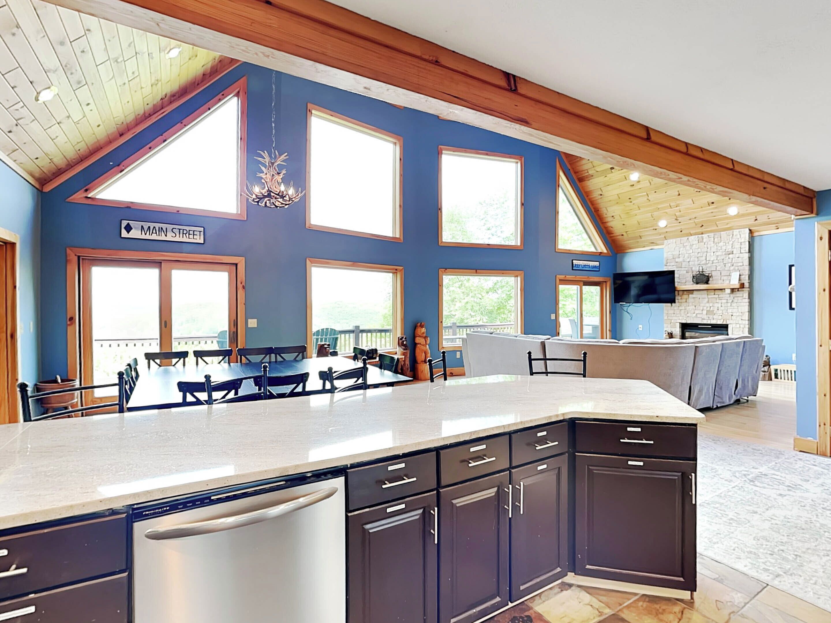 House (6 Bedrooms) | Property amenity