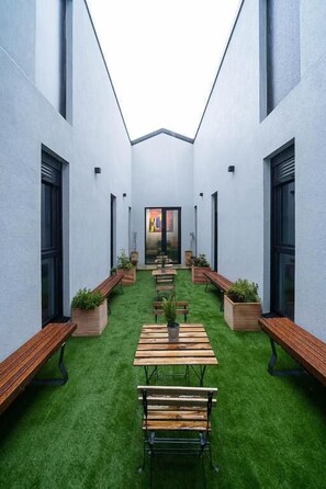 Khu ẩm thực ngoài trời