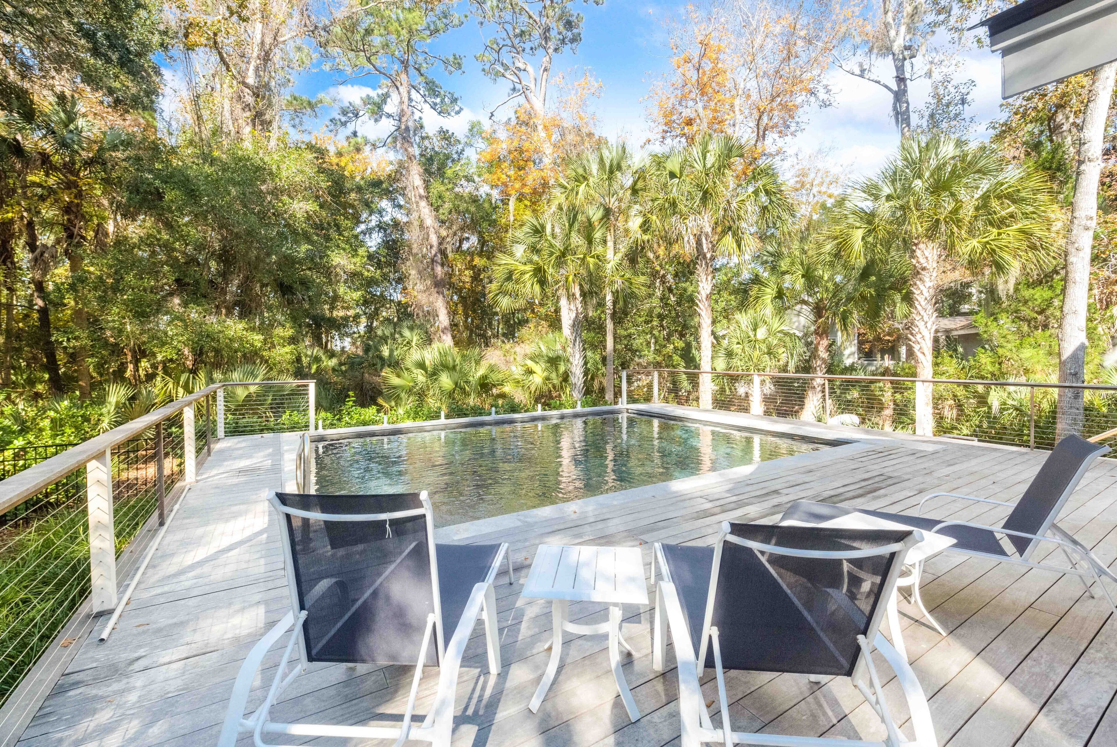 135 Conifer: Pool, Dog Friendly, Renovated, Beach Gear/Bike Credit