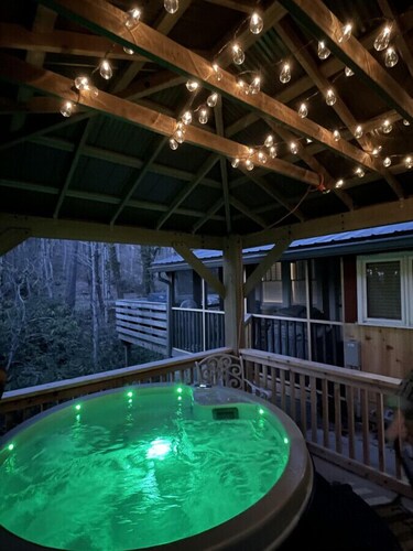 Nature Lover’s Dream Asheville Cabin w/ Creek, Hot Tub & Fire Pit